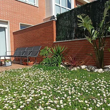 Bajo Con Jardin Privado Apartment Сантандер Екстериор снимка