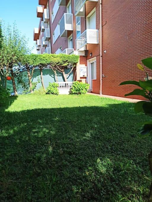 Bajo Con Jardin Privado Apartment Сантандер Екстериор снимка