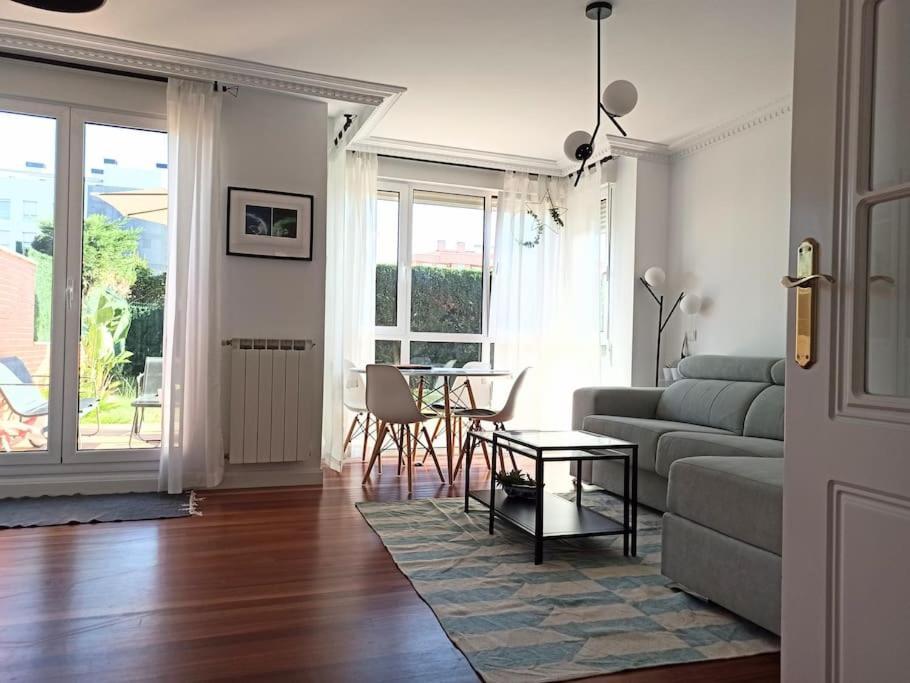 Bajo Con Jardin Privado Apartment Сантандер Екстериор снимка