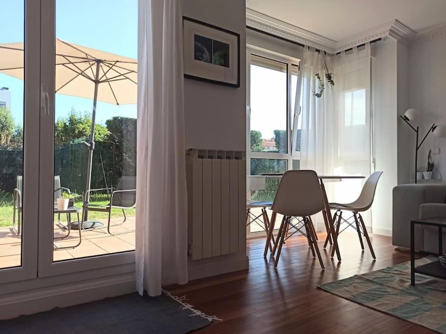 Bajo Con Jardin Privado Apartment Сантандер Екстериор снимка