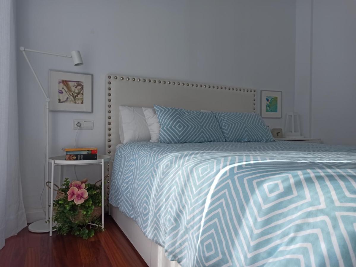 Bajo Con Jardin Privado Apartment Сантандер Екстериор снимка